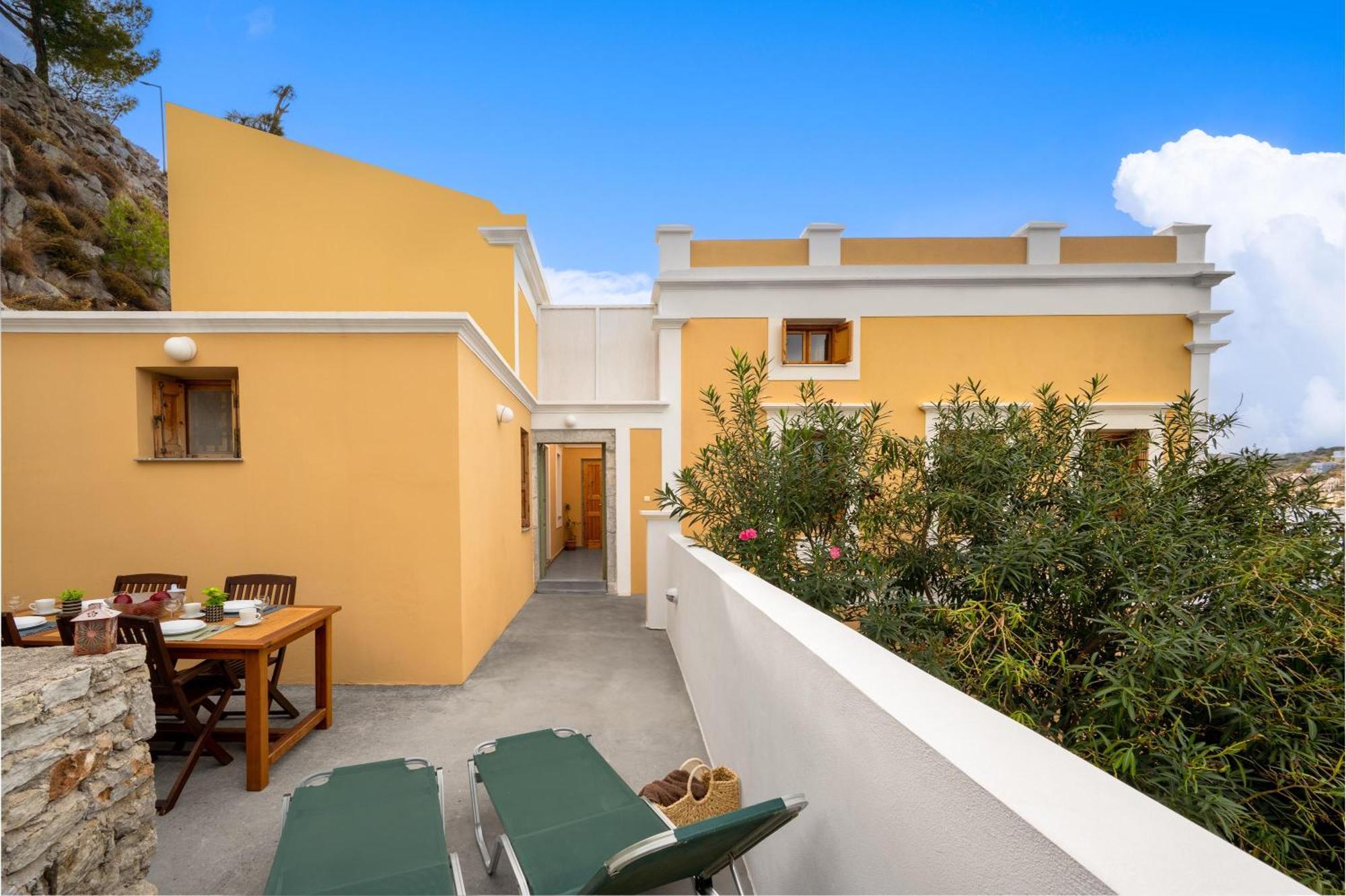 Over The Sea Apartments Simi Exterior foto